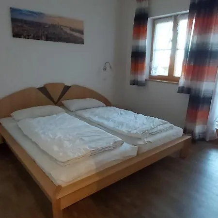 Apartmán Ferienwohnung Hoetzelsperger Anja Prien am Chiemsee